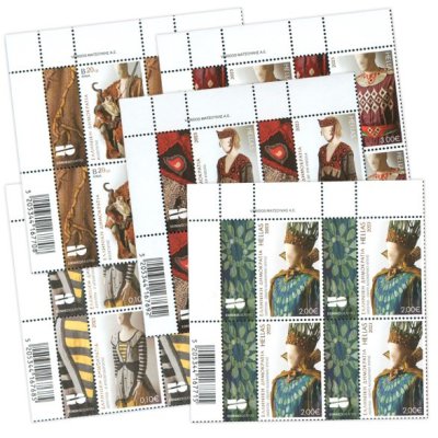 6/2023 - Upper left block of 4 stamps 
