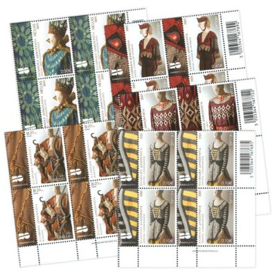 6/2023 Lower right block of 4 stamps «Costumes of the Theatre»